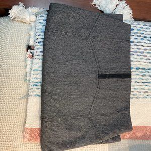 Express High Waisted Skirt Black & White With Clasp Detail On Midline Size 4